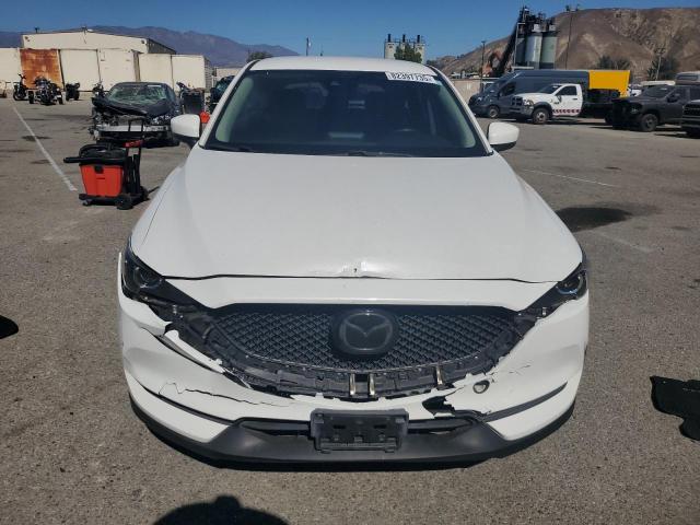 JM3KFABM5J0339973 - 2018 MAZDA CX-5 SPORT أبيض صورة 5