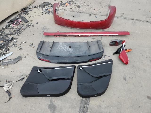 5YJSA1E26HF206507 - 2017 TESLA MODEL S Czerwony zdjęcie 12