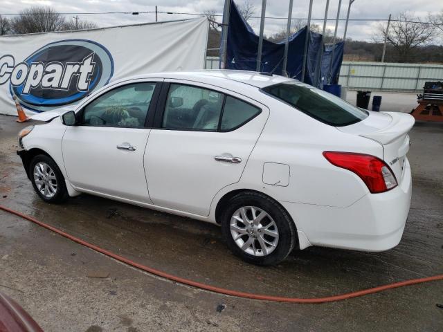 3N1CN7APXJL861311 - 2018 NISSAN VERSA S WHITE photo 2