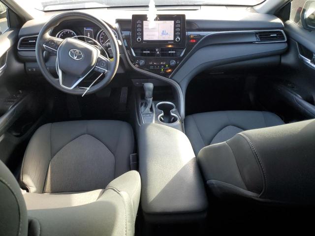 4T1C11AK1NU680082 - 2022 TOYOTA CAMRY LE 黑色 照片 8