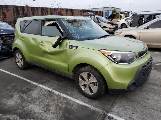 KNDJN2A22G7826707 - 2016 KIA SOUL GREEN photo 4