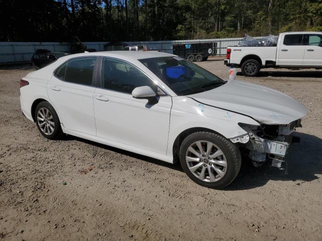 4T1C11AK3LU384851 - 2020 TOYOTA CAMRY LE 白色 照片 4