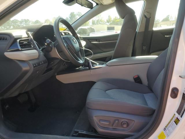 4T1C11AK3LU384851 - 2020 TOYOTA CAMRY LE 白色 照片 7