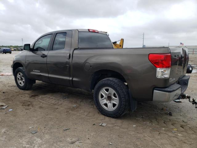 5TFRU5F1XBX024387 - 2011 TOYOTA TUNDRA DOUBLE CAB SR5 BROWN photo 2