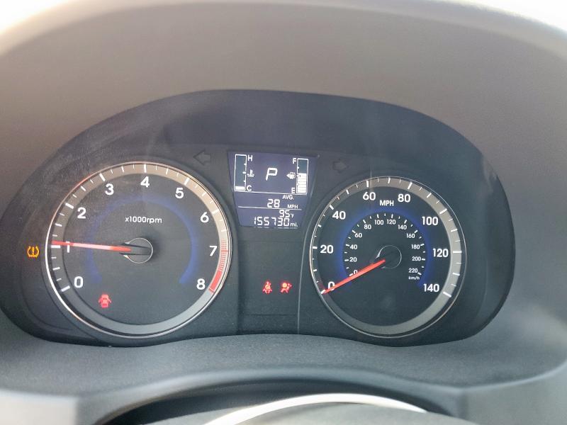 KMHCT4AEXGU016808 - 2016 HYUNDAI ACCENT SE RED photo 9