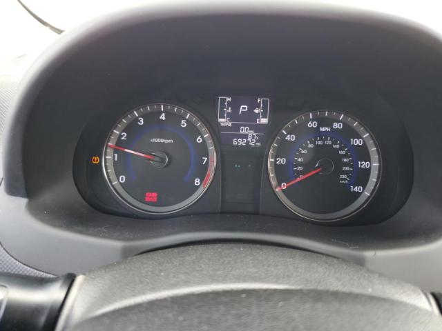 KMHCT5AE4HU347472 - 2017 HYUNDAI ACCENT SE SILVER photo 9