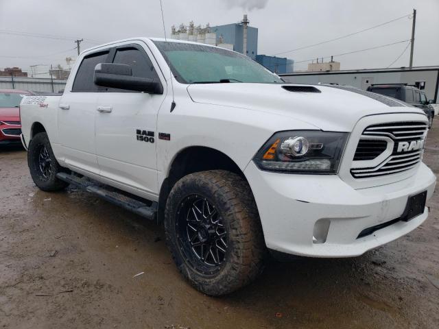 1C6RR7MT5JS292090 - 2018 RAM 1500 SPORT WHITE photo 4