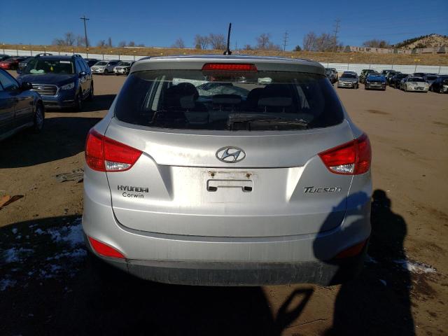 KM8JT3AC3AU097335 - 2010 HYUNDAI TUCSON GLS SILVER photo 6