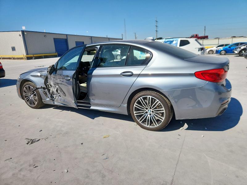 WBAJS3C0XLWW83898 - 2020 BMW 540 XI GRAY photo 2