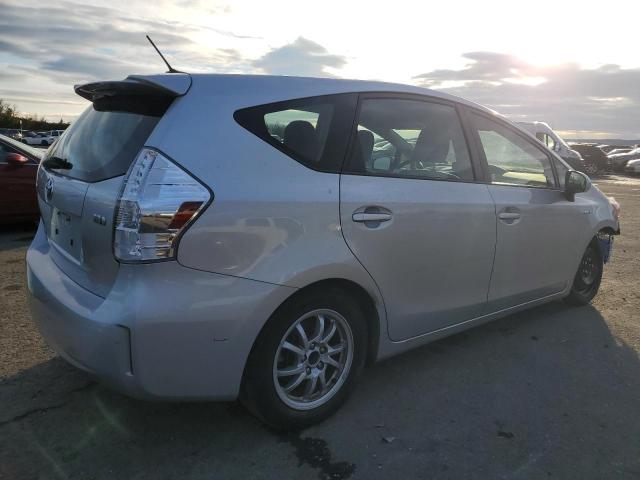 JTDZN3EU7E3327457 - 2014 TOYOTA PRIUS V SILVER photo 3