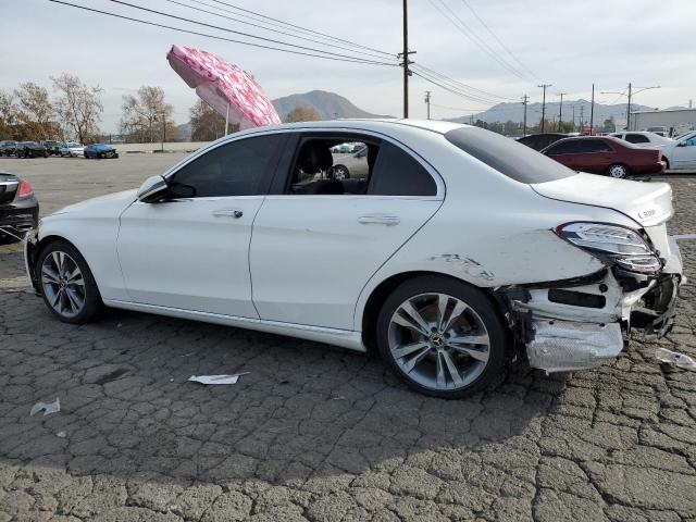 55SWF4JB6JU265586 - 2018 MERCEDES-BENZ C 300 WHITE photo 2