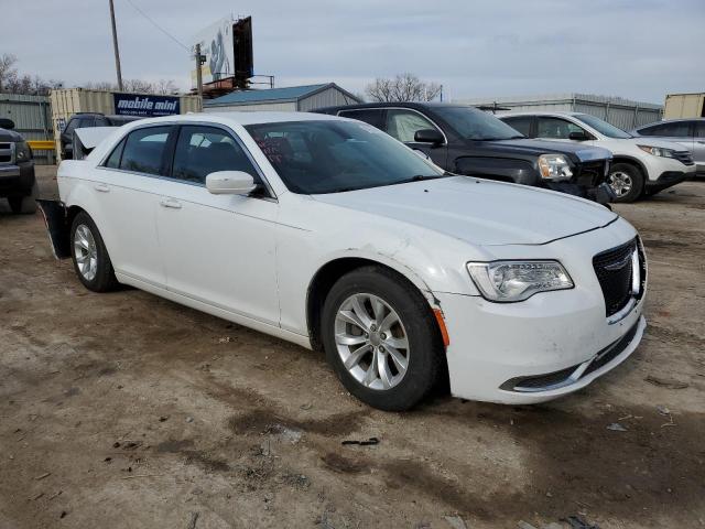 2C3CCAAG9GH235593 - 2016 CHRYSLER 300 LIMITED WHITE photo 4