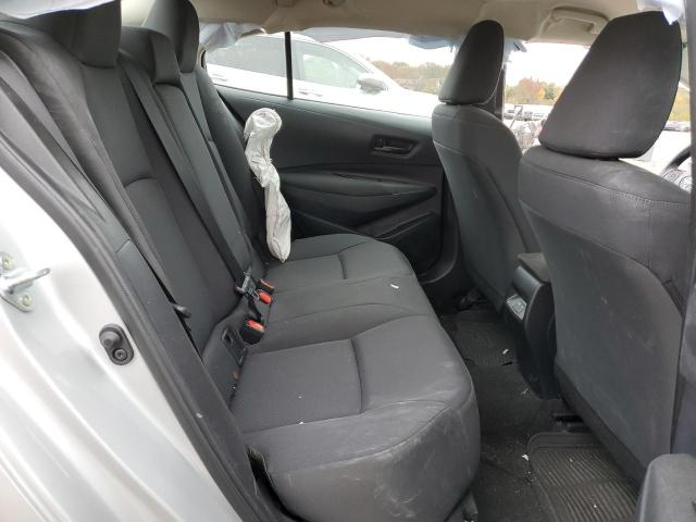 5YFB4MDE3RP190616 - 2024 TOYOTA COROLLA LE Silber Foto 10