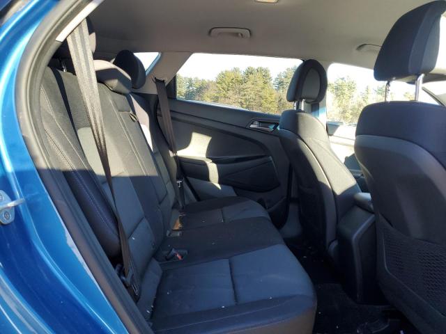 KM8J2CA46JU776267 - 2018 HYUNDAI TUCSON SE BLUE photo 11