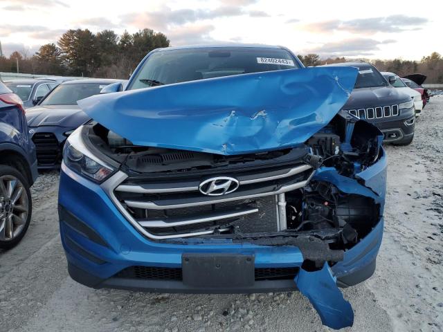 KM8J2CA46JU776267 - 2018 HYUNDAI TUCSON SE BLUE photo 5