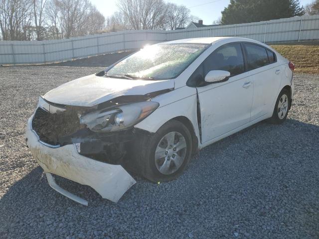 KNAFK4A65G5471876 - 2016 KIA FORTE LX WHITE photo 1