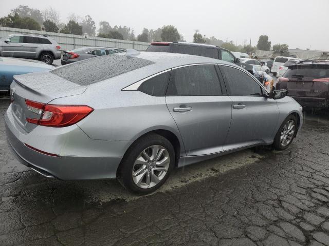 1HGCV1F10JA178380 - 2018 HONDA ACCORD LX SILVER photo 3