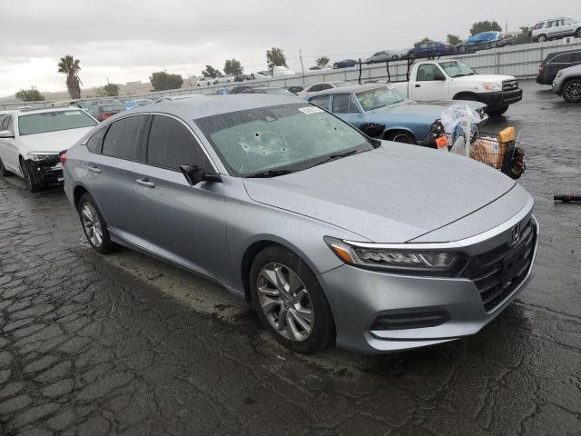 1HGCV1F10JA178380 - 2018 HONDA ACCORD LX SILVER photo 4