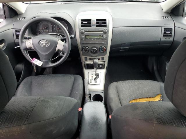 2T1BU4EE0AC367416 - 2010 TOYOTA COROLLA BASE Silber Foto 8