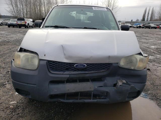 1FMYU92114KA79072 - 2004 FORD ESCAPE XLS SILVER photo 5