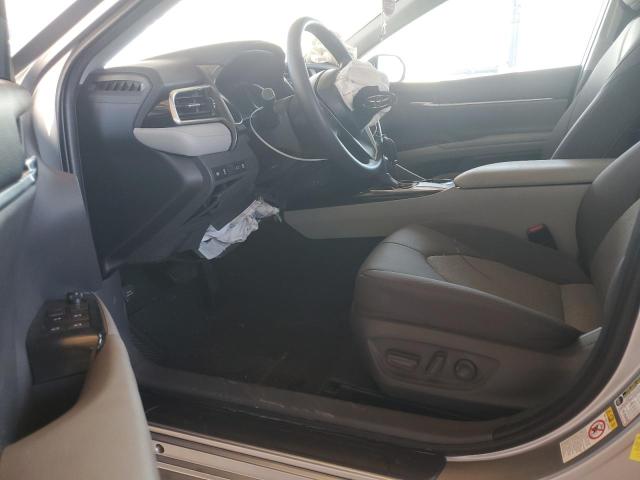 4T1B11HK3JU586314 - 2018 TOYOTA CAMRY L SILVER photo 7