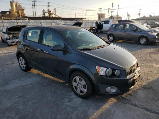 1G1JA6SGXE4137437 - 2014 CHEVROLET SONIC LS Графитовый фото 4