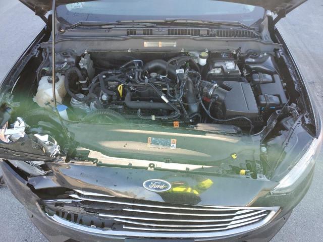 3FA6P0HDXKR227797 - 2019 FORD FUSION SE BLACK photo 11