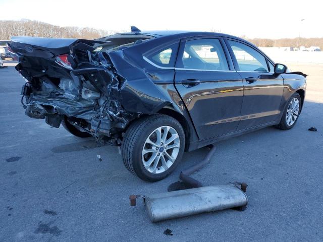 3FA6P0HDXKR227797 - 2019 FORD FUSION SE BLACK photo 3