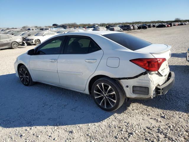 5YFBURHEXJP849173 - 2018 TOYOTA COROLLA L WHITE photo 2