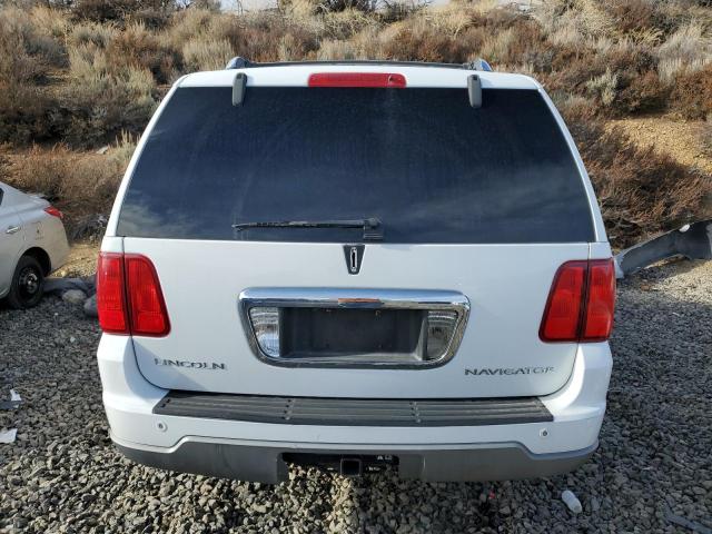 5LMFU28R34LJ31742 - 2004 LINCOLN NAVIGATOR WHITE photo 6