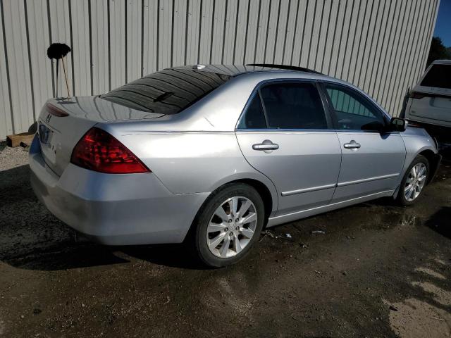 1HGCM66556A062845 - 2006 HONDA ACCORD EX SILVER photo 3