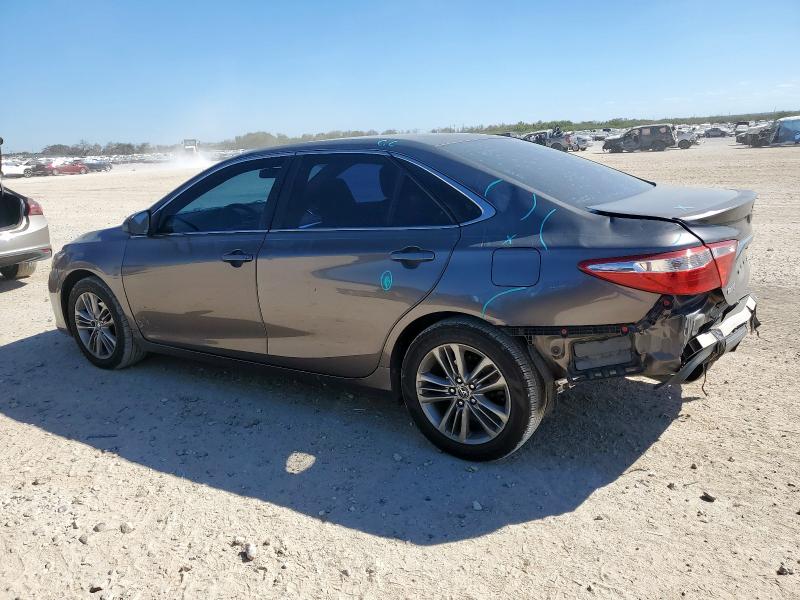 4T1BF1FK7GU123010 - 2016 TOYOTA CAMRY LE 灰色 照片 2