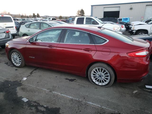 3FA6P0LU9DR219538 - 2013 FORD FUSION SE HYBRID MAROON photo 2