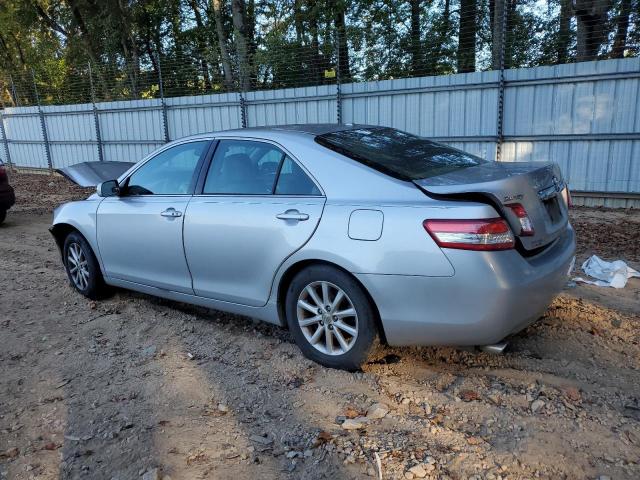 4T1BK3EK8AU115966 - 2010 TOYOTA CAMRY SE SILVER photo 2