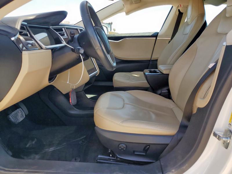 5YJSA1CG8DFP20495 - 2013 TESLA MODEL S Biały zdjęcie 7