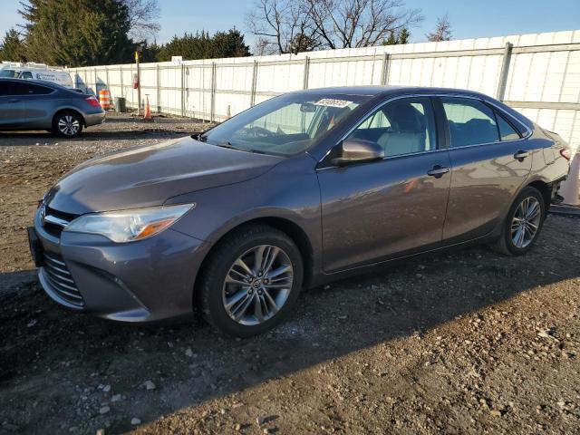 4T1BF1FK0FU074442 - 2015 TOYOTA CAMRY LE GRAY photo 1