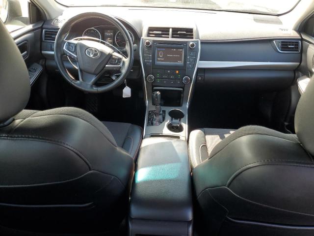 4T1BF1FK1GU543717 - 2016 TOYOTA CAMRY LE 银色 照片 8