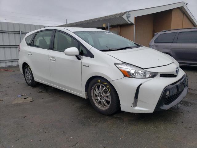 JTDZN3EU3FJ018114 - 2015 TOYOTA PRIUS V WHITE photo 4