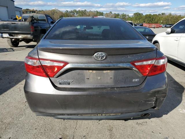 4T1BF1FKXHU389087 - 2017 TOYOTA CAMRY LE GRAY photo 6