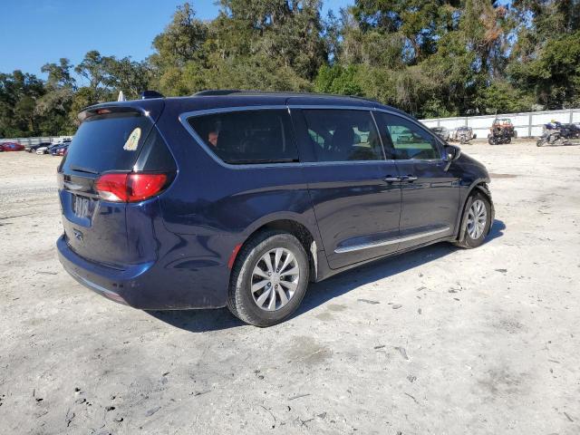 2C4RC1BG6HR539349 - 2017 CHRYSLER PACIFICA TOURING L BLUE photo 3