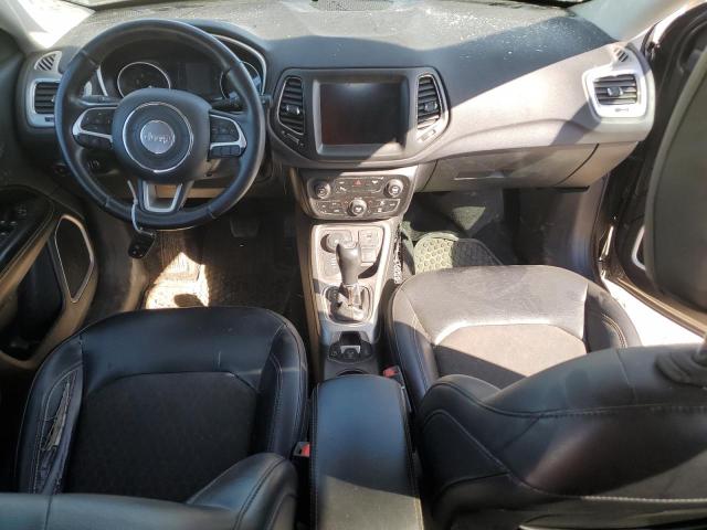 3C4NJDBB8HT672119 - 2017 JEEP COMPASS LATITUDE Черный фото 8