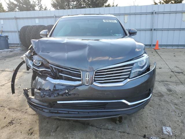 2LMPJ8LR6HBL30398 - 2017 LINCOLN MKX RESERVE رمادي صورة 5