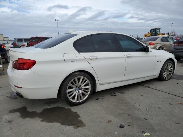 WBAFR9C51BC757760 - 2011 BMW 550 I WHITE photo 3