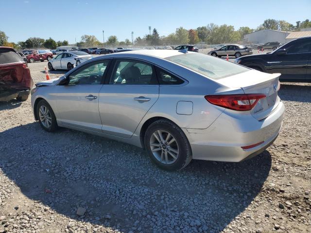 5NPE24AF8FH209881 - 2015 HYUNDAI SONATA SE Күміс фото 2