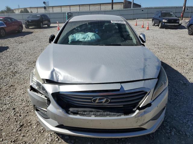 5NPE24AF8FH209881 - 2015 HYUNDAI SONATA SE Күміс фото 5