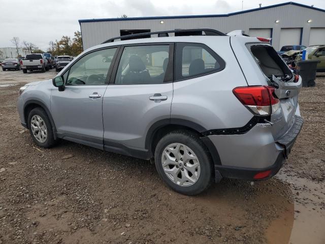 JF2SKADC4LH570006 - 2020 SUBARU FORESTER SILVER photo 2