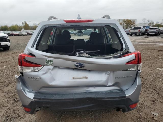 JF2SKADC4LH570006 - 2020 SUBARU FORESTER SILVER photo 6