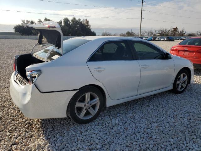 4T1BF1FK4DU676547 - 2013 TOYOTA CAMRY L WHITE photo 3