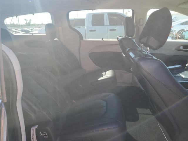 2C4RC1EG7HR752712 - 2017 CHRYSLER PACIFICA TOURING L PLUS GRAY photo 11