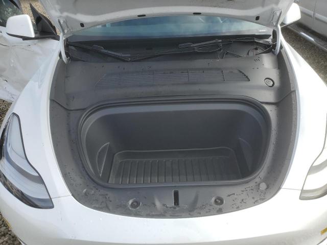7SAYGAEE1NF403523 - 2022 TESLA MODEL Y Білий фото 11